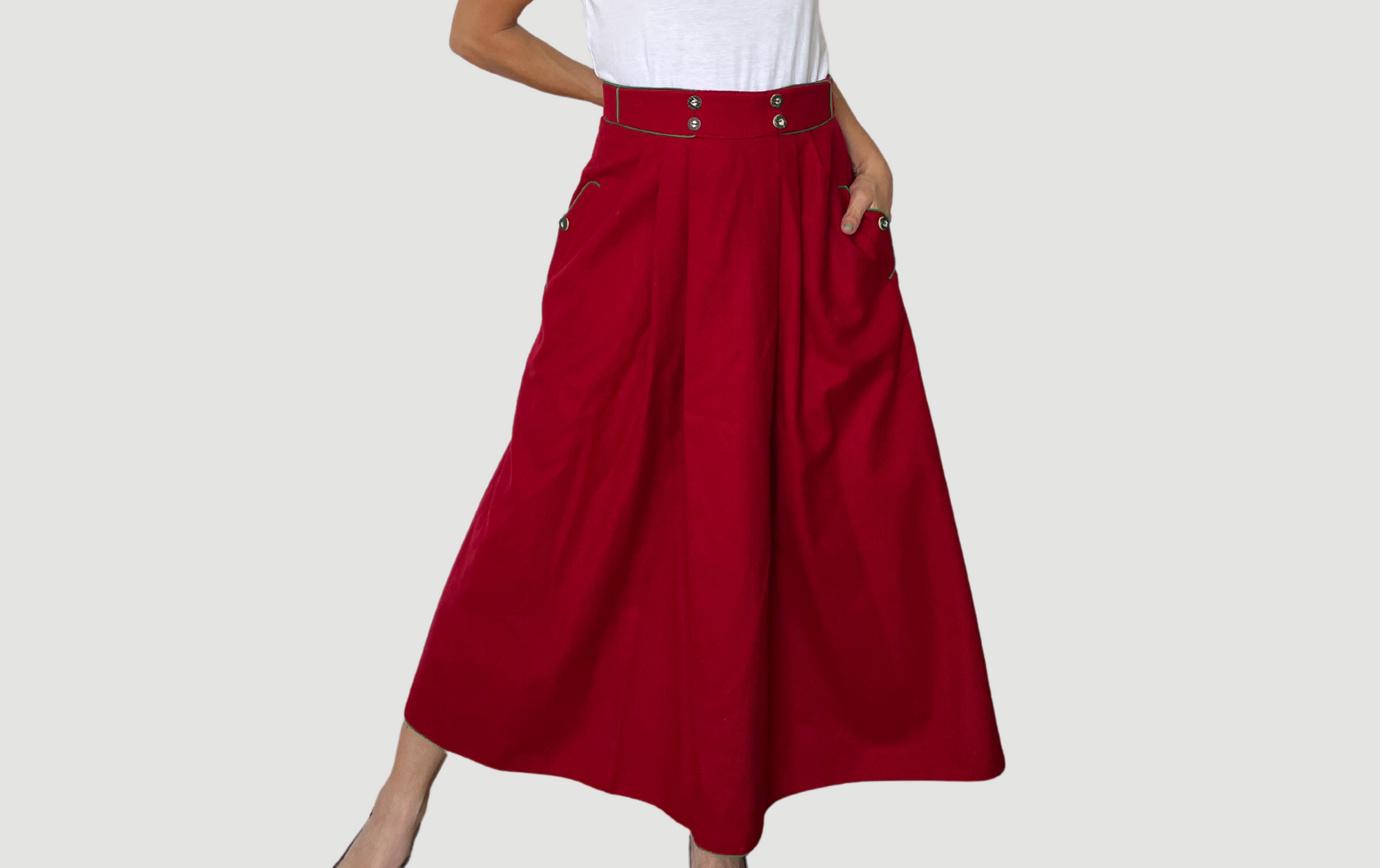 Austrian Skirt with pockets